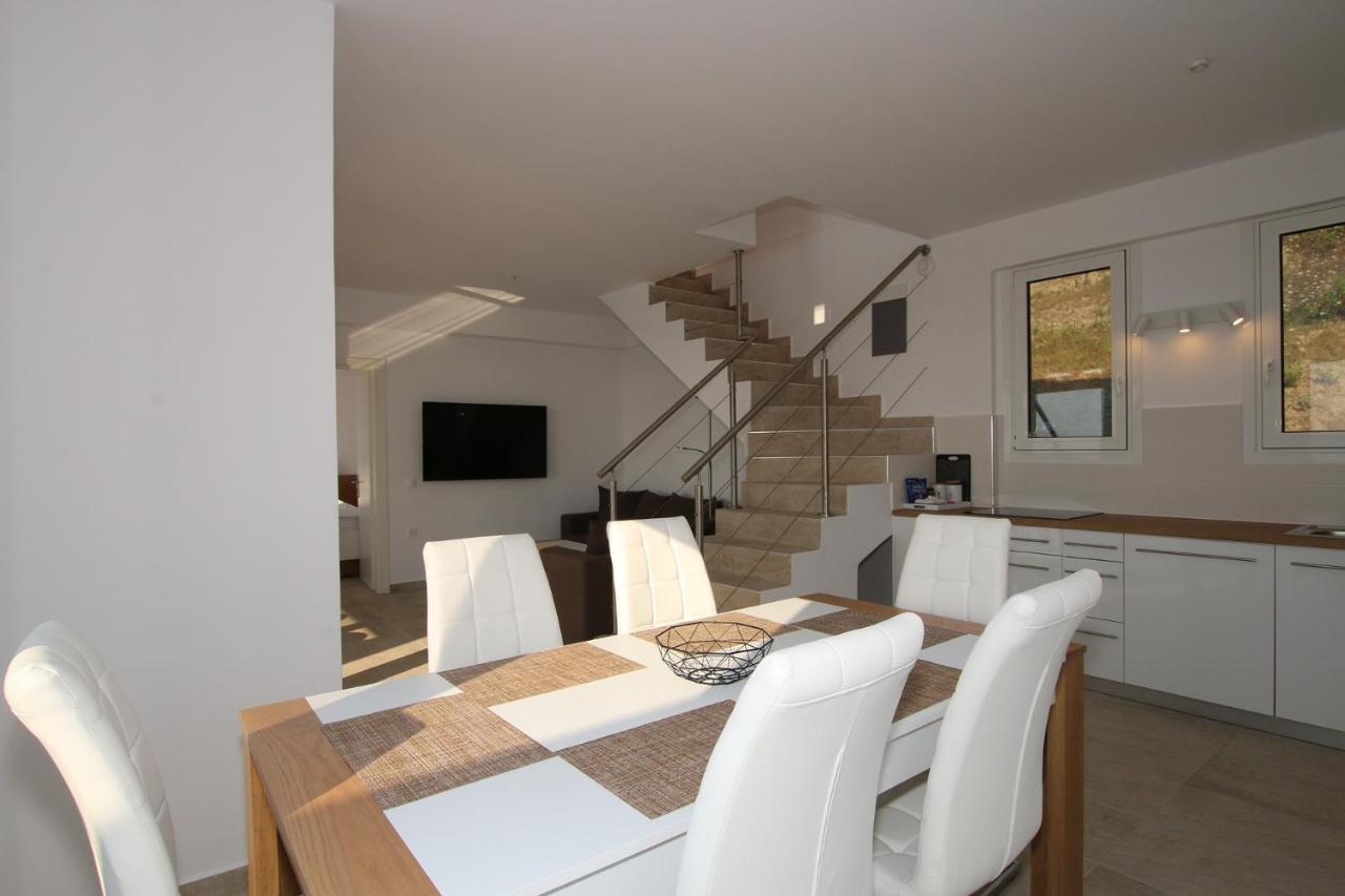 Sunset Sea View Villa 8 Afión 외부 사진